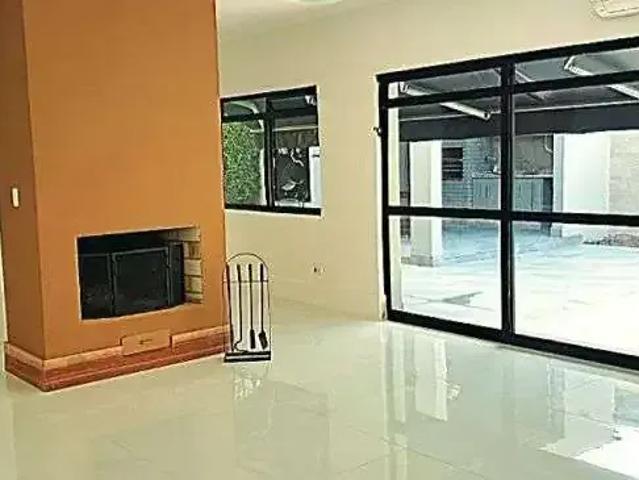 Casa / Sobrado em Condomínio para Locação em Barueri/SP Alphaville Centro Industrial e Empresarial/Alphaville. 4 Quartos