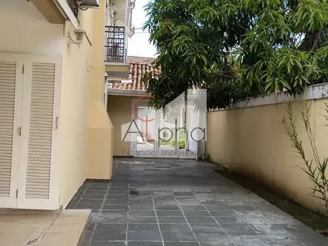 Casa / Sobrado em Condomínio para Locação em Barueri/SP Alphaville Conde II 4 Quartos