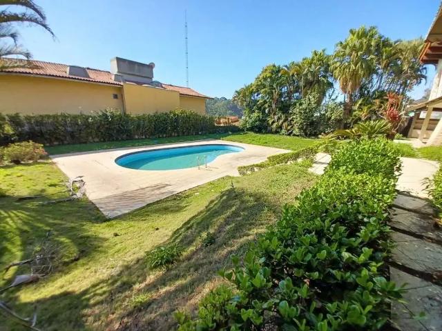 Casa / Sobrado em Condomínio para Locação em Barueri/SP Alphaville Residencial Um 5 Quartos