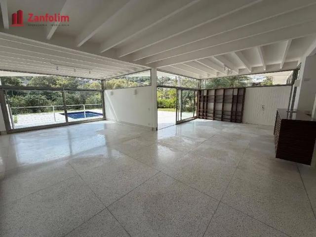 Casa / Sobrado em Condomínio para Locação em Barueri/SP Tamboré 4 Quartos
