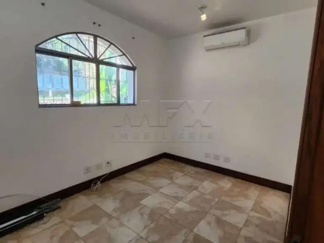 Casa / Sobrado em Condomínio para Locação em Bauru/SP Jardim Colonial 4 Quartos