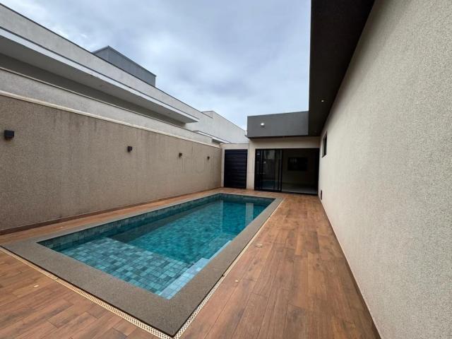 Casa / Sobrado em Condomínio para Locação em Bauru/SP Jardim Shangri Lá 3 Quartos