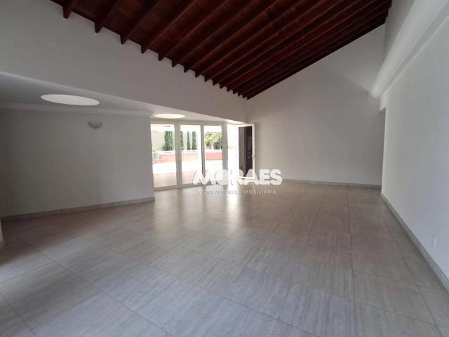 Casa / Sobrado em Condomínio para Locação em Bauru/SP Quinta Ranieri 3 Quartos