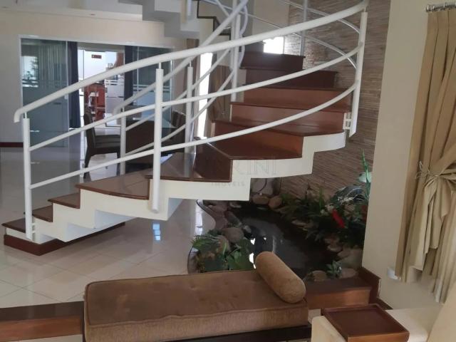 Casa / Sobrado em Condomínio para Locação em Bauru/SP Residencial Villaggio II 4 Quartos
