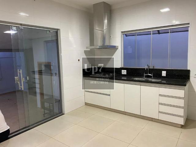 Casa / Sobrado em Condomínio para Locação em Bauru/SP Vila Aviação 3 Quartos