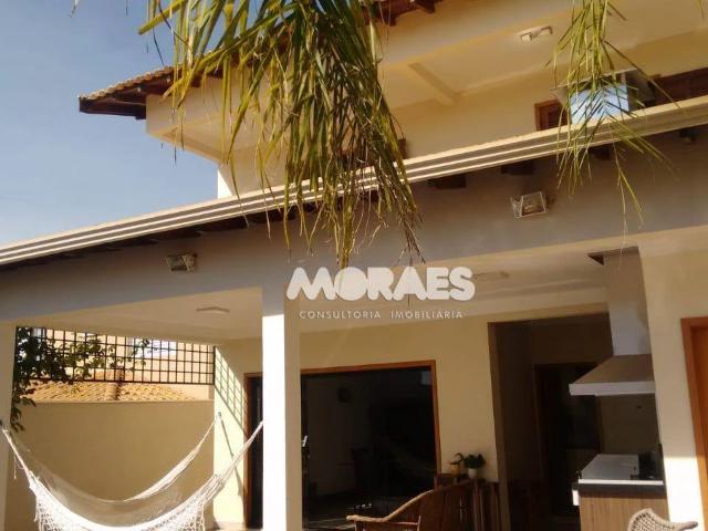 Casa / Sobrado em Condomínio para Locação em Bauru/SP Vila Aviação 4 Quartos