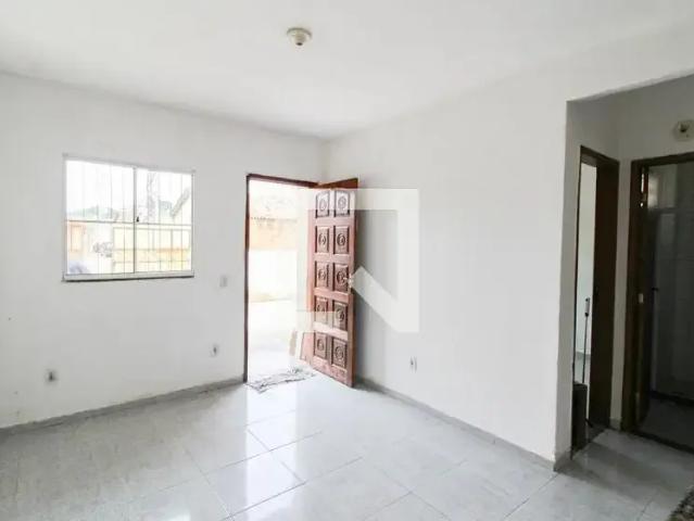 Casa / Sobrado em Condomínio para Locação em Belford Roxo/RJ Santa Maria 2 Quartos