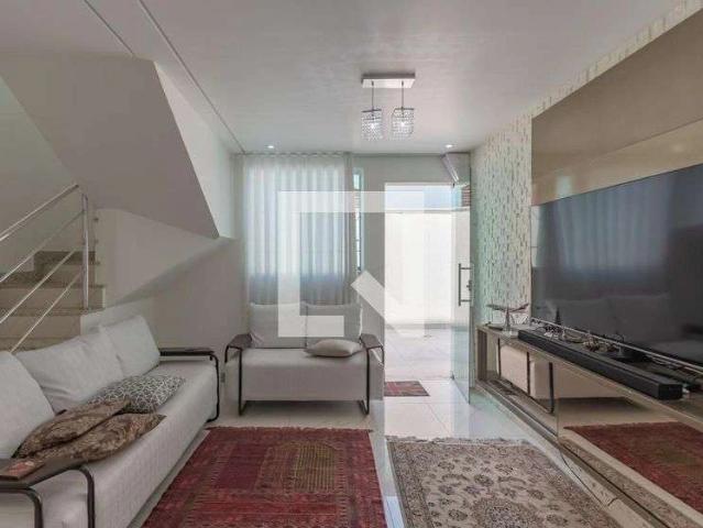 Casa / Sobrado em Condomínio para Locação em Belo Horizonte/MG Copacabana 3 Quartos
