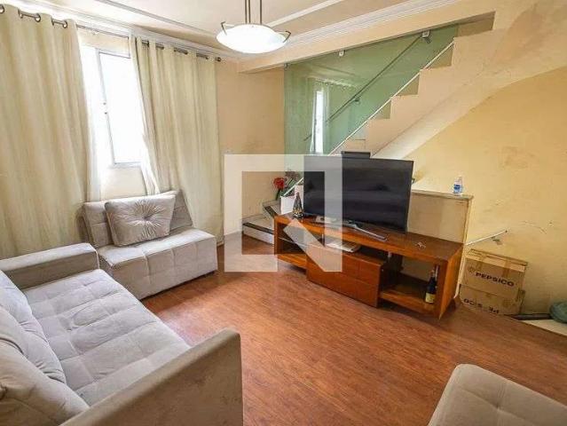 Casa / Sobrado em Condomínio para Locação em Belo Horizonte/MG São João Batista 3 Quartos