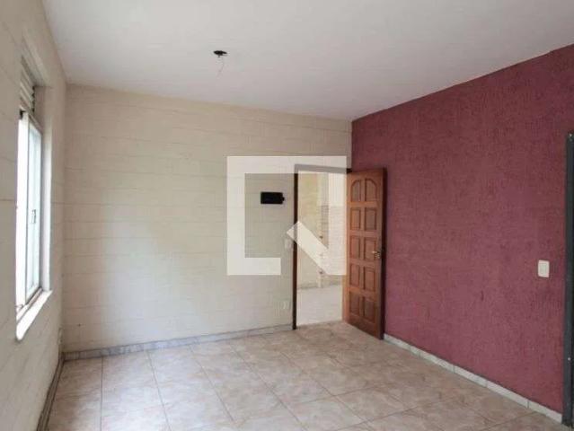 Casa / Sobrado em Condomínio para Locação em Belo Horizonte/MG Santa Mônica 4 Quartos