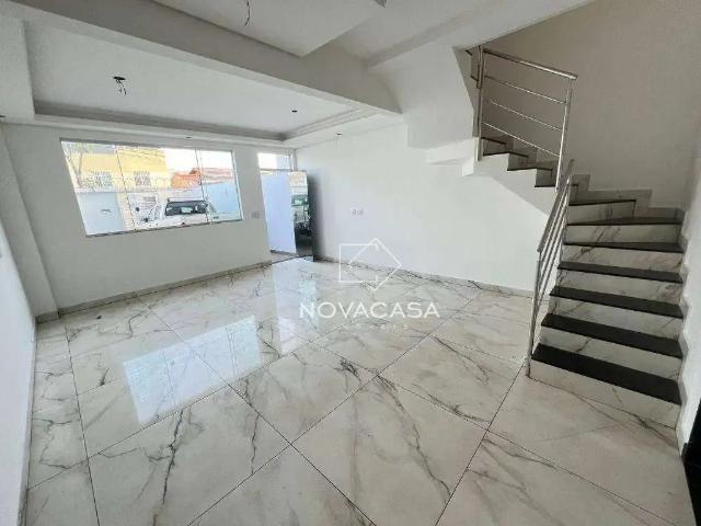 Casa / Sobrado em Condomínio para Locação em Belo Horizonte/MG Santa Mônica 3 Quartos