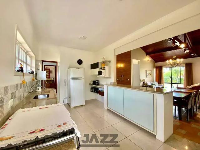 Casa / Sobrado em Condomínio para Locação em Bertioga/SP Maitinga 4 Quartos