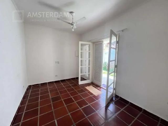 Casa / Sobrado em Condomínio para Locação em Bertioga/SP Jardim Rio da Praia 1 Quartos