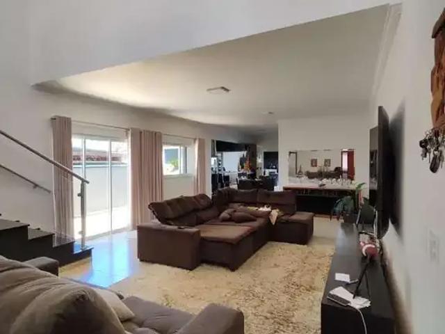Casa / Sobrado em Condomínio para Locação em Boituva/SP Parque das Árvores