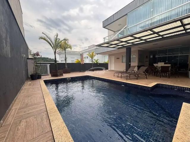 Casa / Sobrado em Condomínio para Locação em Blumenau/SC Itoupava Central 3 Quartos