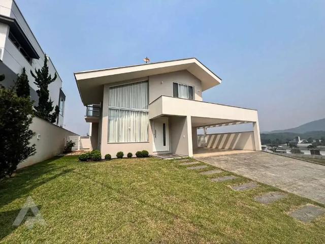 Casa / Sobrado em Condomínio para Locação em Blumenau/SC Itoupava Central 3 Quartos