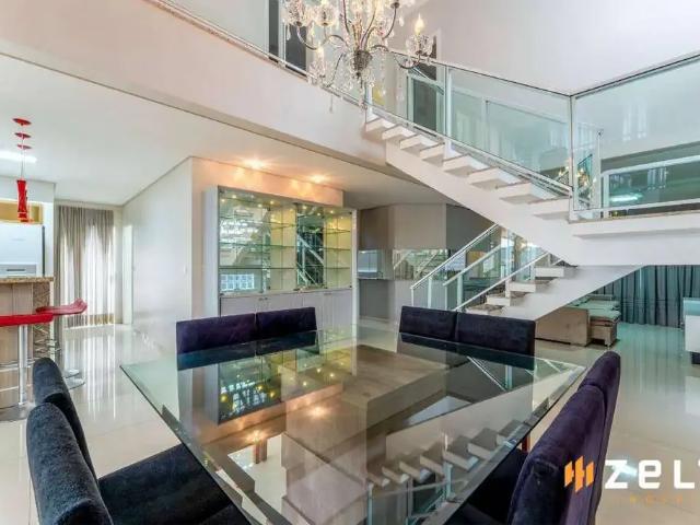 Casa / Sobrado em Condomínio para Locação em Blumenau/SC Itoupava Central 4 Quartos