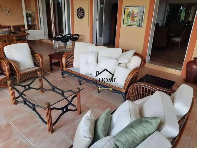 Casa / Sobrado em Condomínio para Locação em Bragança Paulista/SP Área Rural de Bragança Paulista 5 Quartos