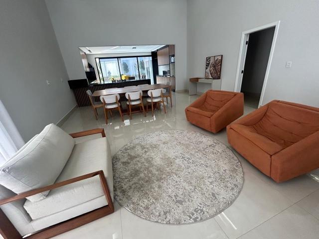 Casa / Sobrado em Condomínio para Locação em Bragança Paulista/SP Condomínio Jardim Flamboyan 4 Quartos