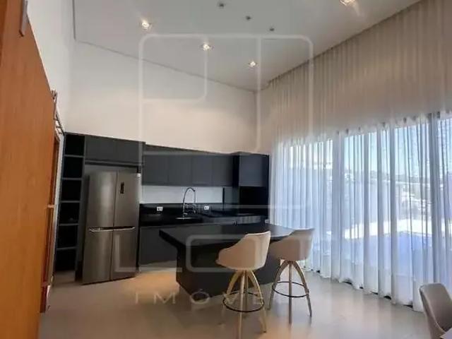 Casa / Sobrado em Condomínio para Locação em Bragança Paulista/SP Condomínio Vale das Águas 3 Quartos