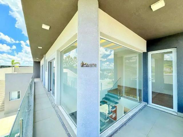 Casa / Sobrado em Condomínio para Locação em Bragança Paulista/SP Condomínio Vale das Águas 3 Quartos