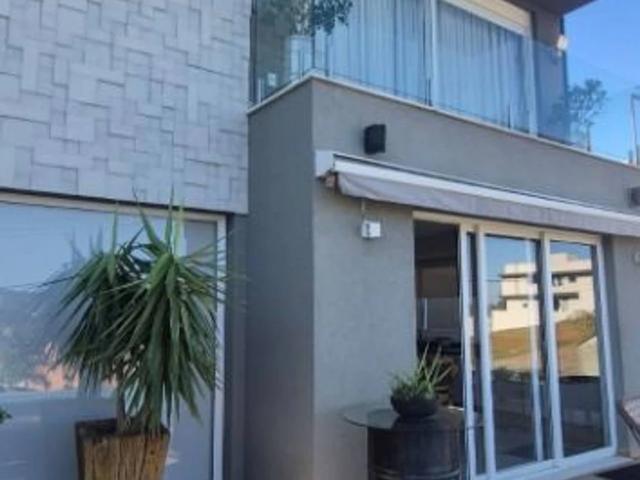 Casa / Sobrado em Condomínio para Locação em Bragança Paulista/SP Condomínio Vale das Águas 3 Quartos