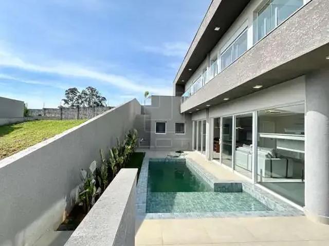 Casa / Sobrado em Condomínio para Locação em Bragança Paulista/SP Condomínio Vale das Águas 3 Quartos