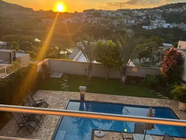 Casa / Sobrado em Condomínio para Locação em Bragança Paulista/SP Condomínio Vale das Águas 4 Quartos