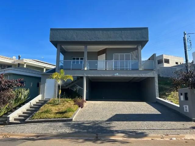 Casa / Sobrado em Condomínio para Locação em Bragança Paulista/SP Condomínio Vale das Águas 4 Quartos