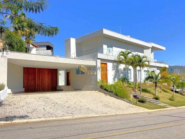 Casa / Sobrado em Condomínio para Locação em Bragança Paulista/SP Condomínio Vale das Águas 4 Quartos