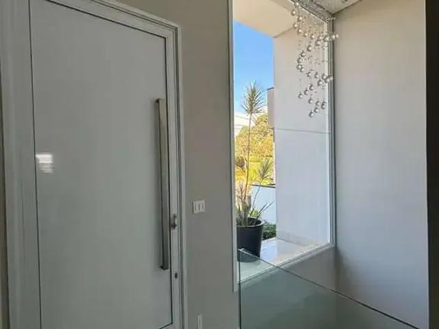 Casa / Sobrado em Condomínio para Locação em Bragança Paulista/SP Jardim Santa Helena 3 Quartos