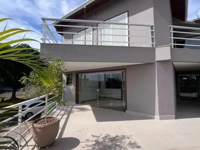 Casa / Sobrado em Condomínio para Locação em Bragança Paulista/SP Residencial Euroville 4 Quartos