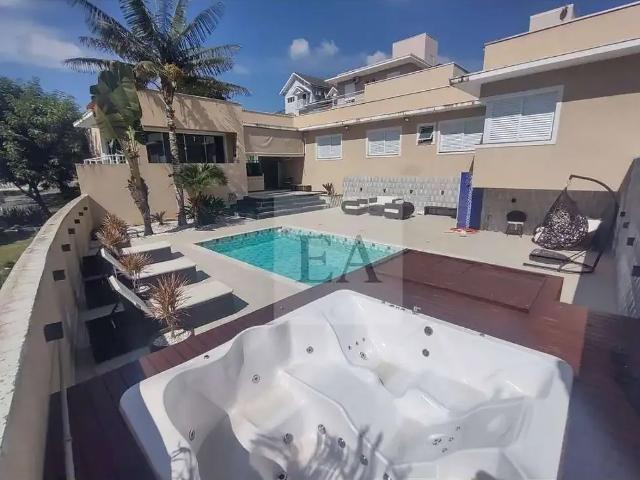 Casa / Sobrado em Condomínio para Locação em Bragança Paulista/SP Residencial Euroville 4 Quartos
