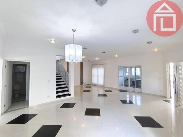 Casa / Sobrado em Condomínio para Locação em Bragança Paulista/SP Residencial Euroville 4 Quartos