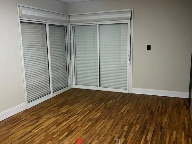 Casa / Sobrado em Condomínio para Locação em Bragança Paulista/SP Residencial Euroville 4 Quartos