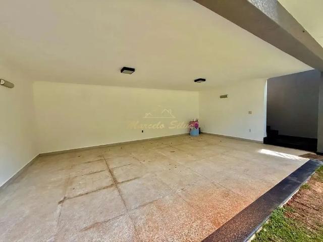 Casa / Sobrado em Condomínio para Locação em Bragança Paulista/SP Residencial Euroville 4 Quartos