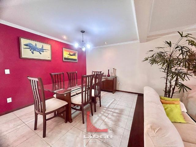 Casa / Sobrado em Condomínio para Locação em Bragança Paulista/SP Residencial Euroville 4 Quartos