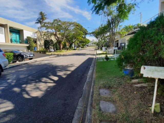 Casa / Sobrado em Condomínio para Locação em Bragança Paulista/SP Residencial Euroville 3 Quartos