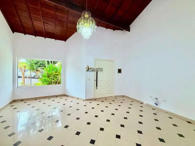 Casa / Sobrado em Condomínio para Locação em Bragança Paulista/SP Residencial Euroville 3 Quartos