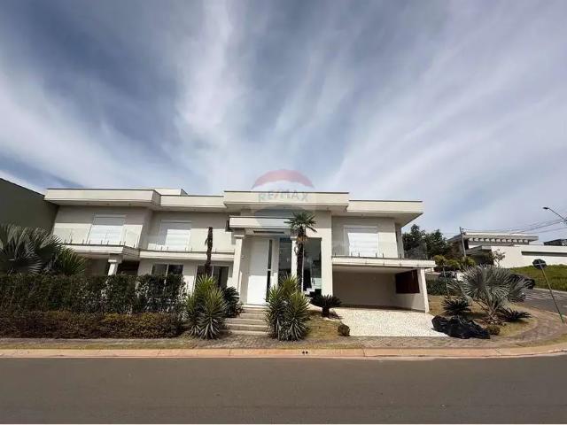 Casa / Sobrado em Condomínio para Locação em Bragança Paulista/SP Residencial San Vitale 3 Quartos
