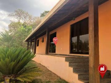 Casa / Sobrado em Condomínio para Locação em Brumadinho/MG Retiro do Brumado 4 Quartos