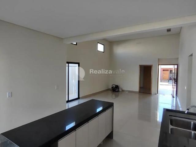 Casa / Sobrado em Condomínio para Locação em Caçapava/SP Caçapava Velha 3 Quartos