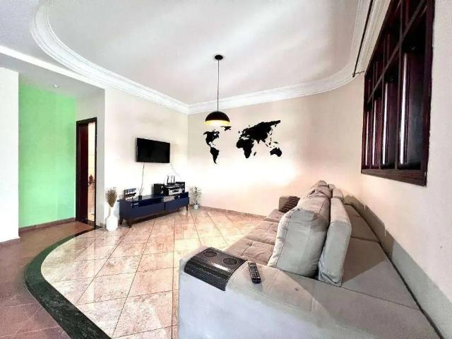 Casa / Sobrado em Condomínio para Locação em Caçapava/SP Condomínio Portal da Mata 3 Quartos