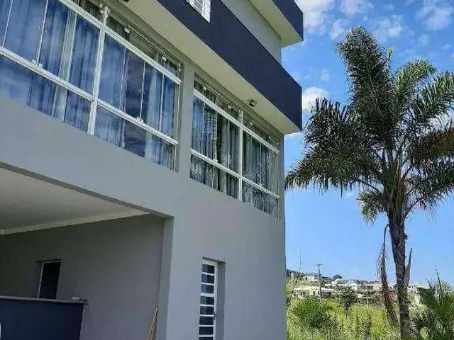 Casa / Sobrado em Condomínio para Locação em Caçapava/SP Condomínio Terras de Santa Mariana 4 Quartos