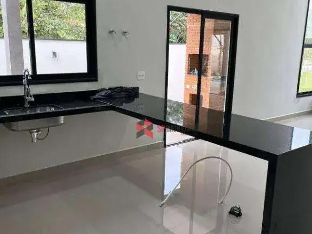 Casa / Sobrado em Condomínio para Locação em Caçapava/SP Condomínio Terras do Vale 3 Quartos
