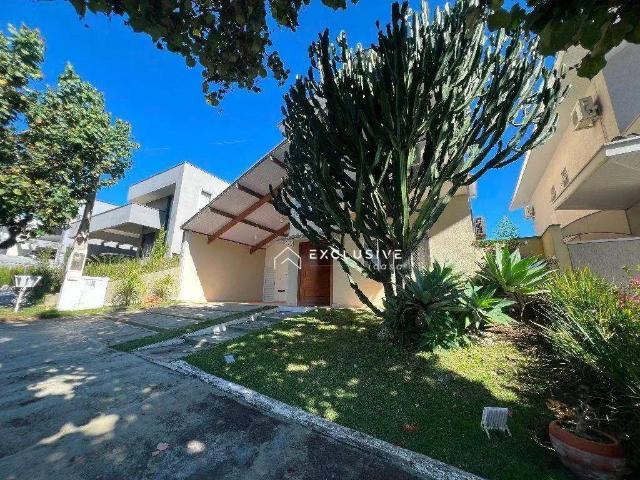 Casa / Sobrado em Condomínio para Locação em Caçapava/SP Condomínio Terras do Vale 3 Quartos