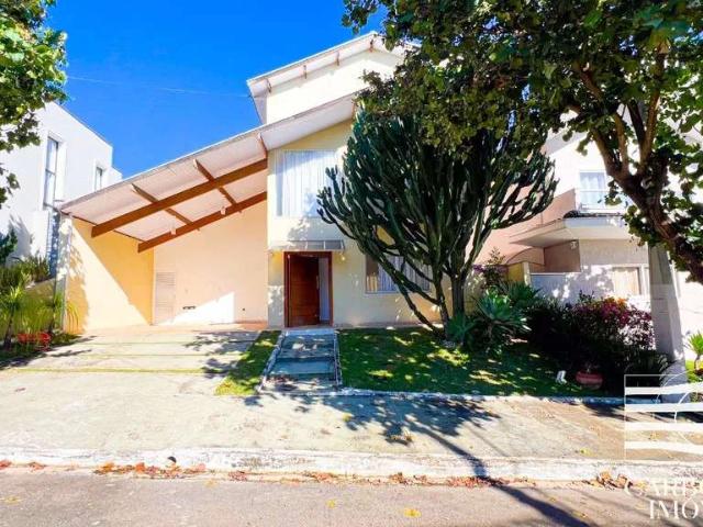 Casa / Sobrado em Condomínio para Locação em Caçapava/SP Condomínio Terras do Vale 3 Quartos
