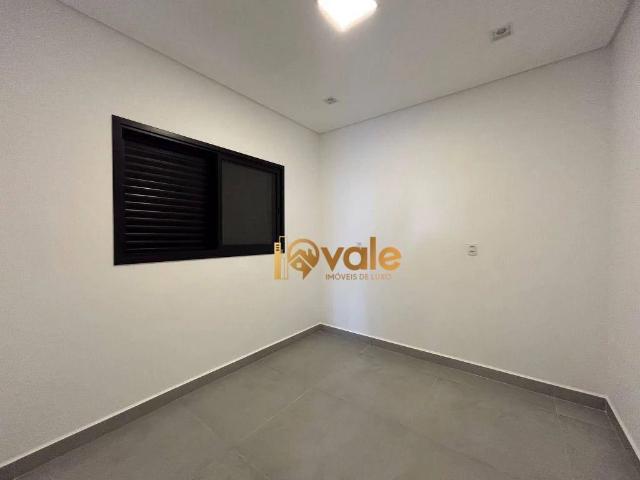 Casa / Sobrado em Condomínio para Locação em Caçapava/SP Reserva do Vale 3 Quartos