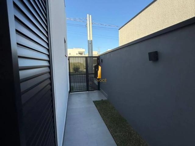 Casa / Sobrado em Condomínio para Locação em Caçapava/SP Reserva do Vale 3 Quartos