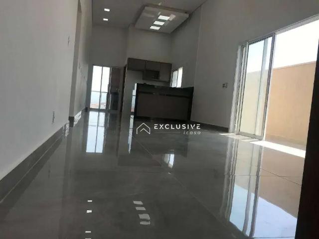 Casa / Sobrado em Condomínio para Locação em Caçapava/SP Reserva do Vale 3 Quartos